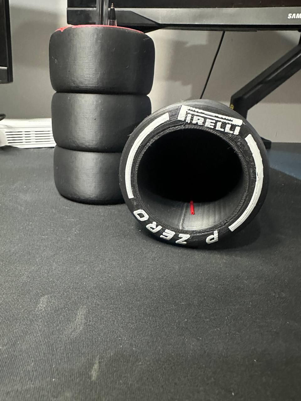 Lapicero 3D Ruedas Formula 1 Pirelli